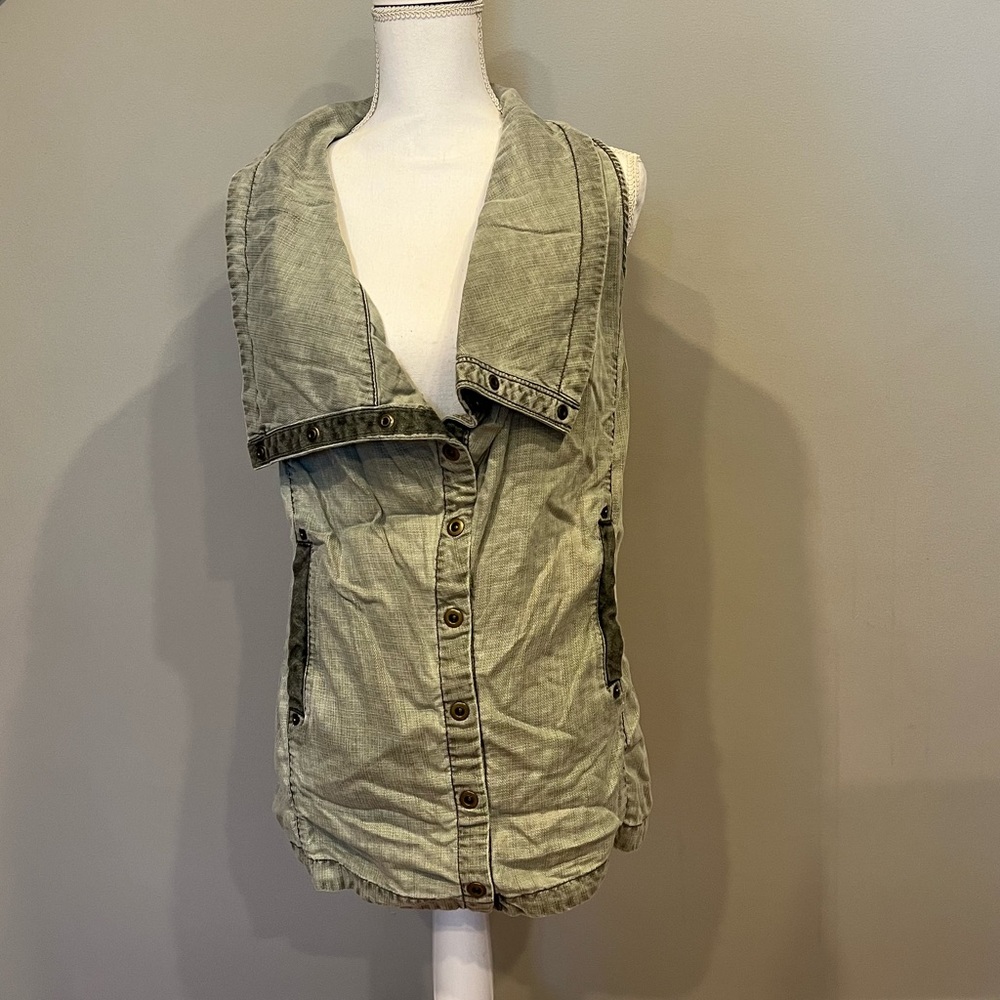 Anthropologie Marrakech Tombolo Vest size Medium